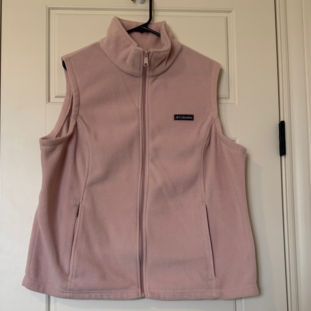 Columbia Light Pink Sleeveless Fleece Vest